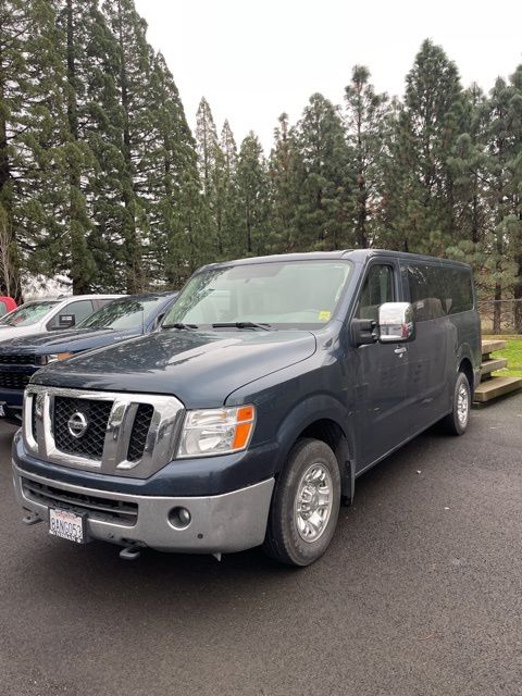 2016 Nissan NV Passenger S 9