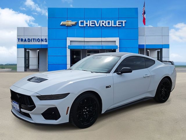 2025 Ford Mustang GT Premium - 4