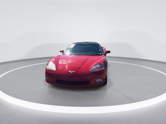 Used 2007 Red Chevrolet Base image 4