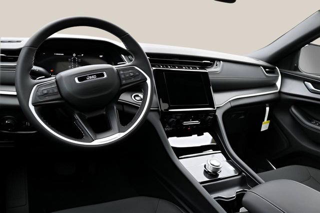 New Car 2025 Jeep Grand Cherokee L  Laredo X For Sale Under $35,000 In Austin, Texas