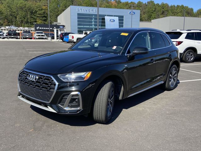 2022 Audi Q5 45 S line Premium 8