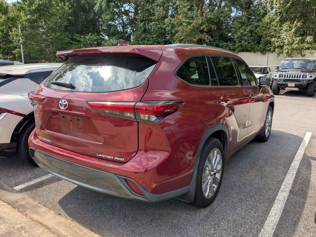 Used 2020 Toyota Highlander SUV
