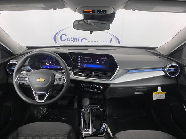 2025 Chevrolet Trax LT photo