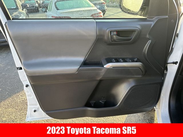 2023 Toyota Tacoma SR5 4