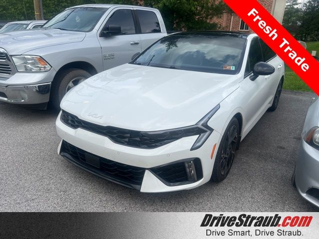 2025 Kia Optima GT-Line AWD's photo