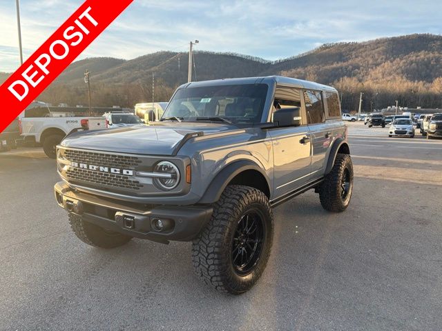 Blue (Azure Gray Metallic Tri-Coat) 2025 Ford Bronco Badlands 4-Door 4WD SUV / Crossover Four-Wheel Drive Automatic