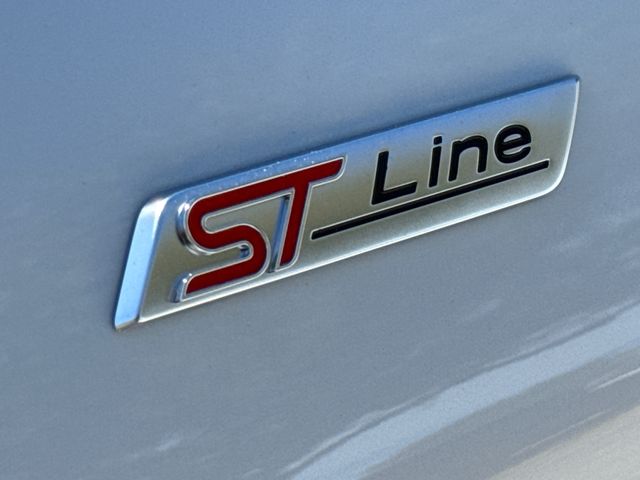 New 2026 White Ford ST-Line image 6