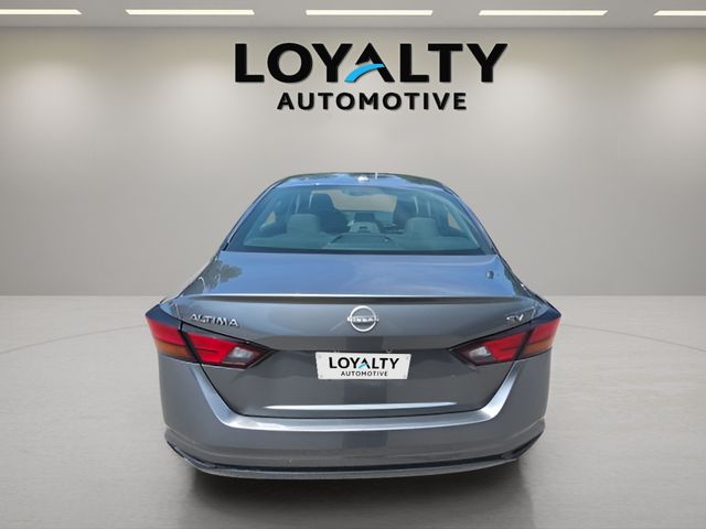 Used 2023 Nissan Altima Sedan