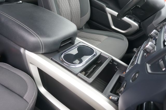 2024 Nissan Titan SV - Photo 43