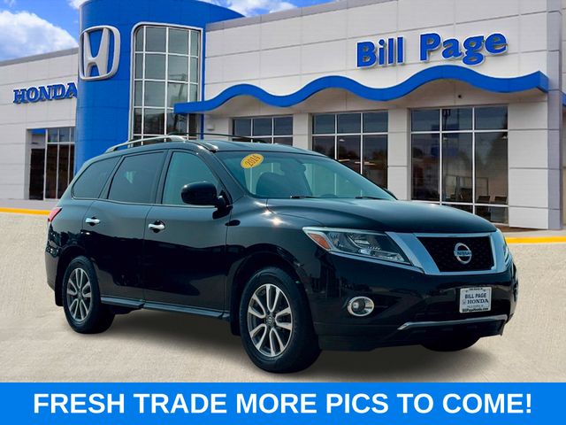 2014 Nissan Pathfinder SV 4WD