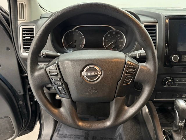 2022 Nissan Frontier SV photo