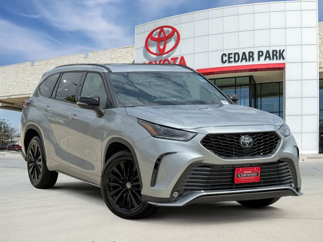Celestial Silver Metallic 2025 Toyota Highlander XSE AWD SUV / Crossover All-Wheel Drive 8-Speed Automatic