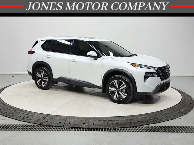 2025 Nissan Rogue SL FWD