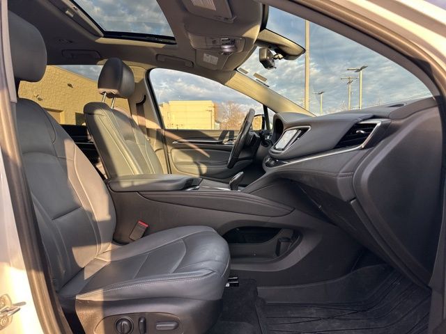 Used 2021 White Buick Essence image 41