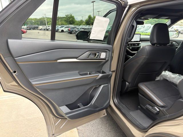 New 2026 Gray Ford Tremor image 10