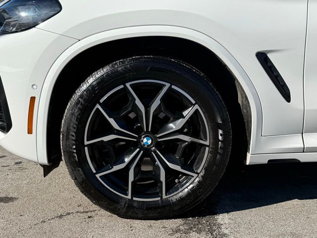 2023 BMW X4