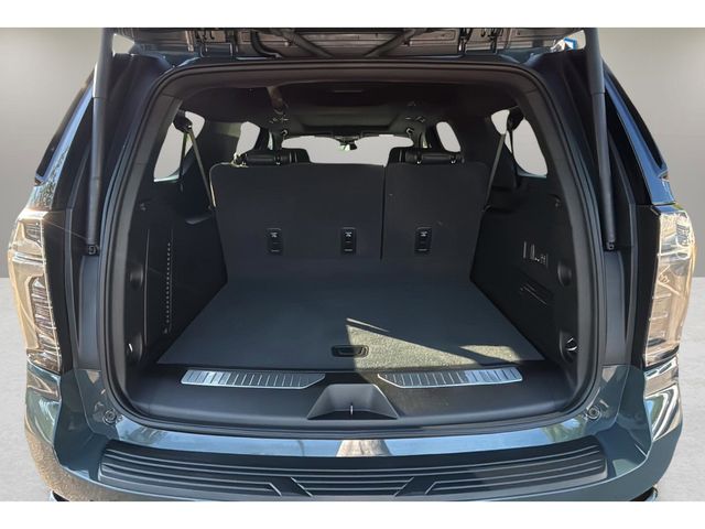Used 2025 Gray Chevrolet RST image 31