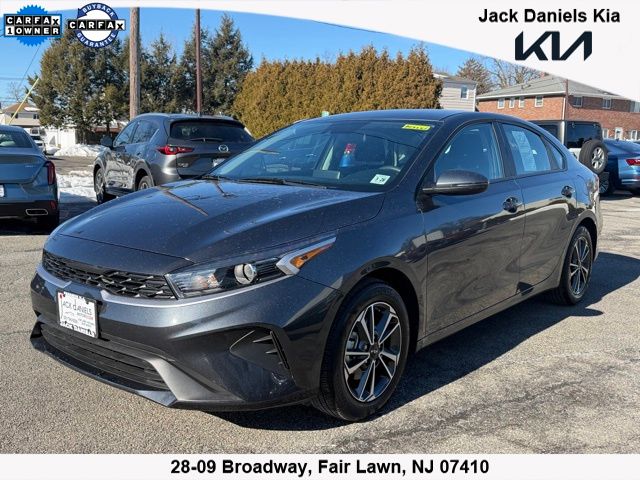 2023 Kia Forte LXS FWD