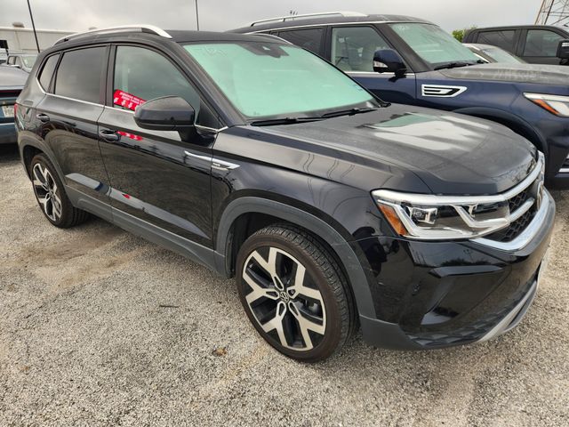 2022 Volkswagen Taos 1.5T SEL - 0