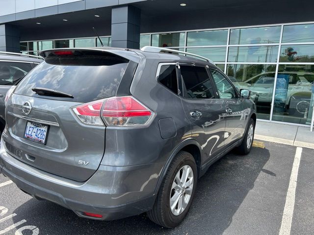 Used 2016 Gray Nissan SV image 8