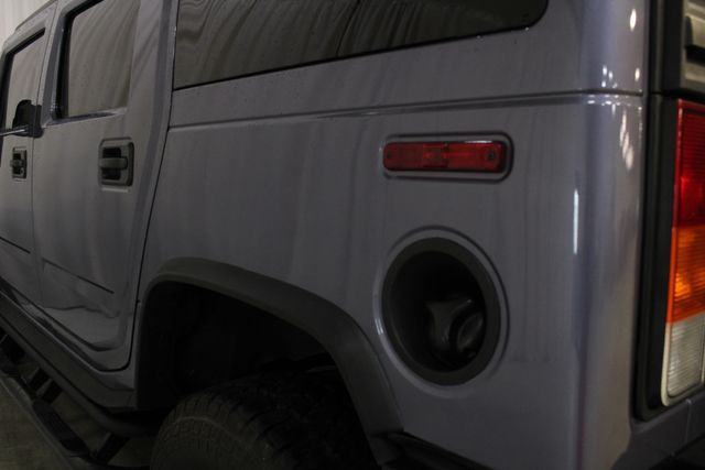 Used 2004 Gray Hummer Base image 31