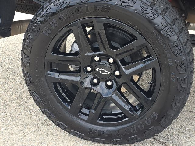 2025 Chevrolet Silverado 1500 Custom Trail Boss:46437A