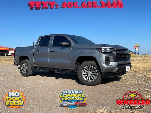 Sterling Gray Metallic 2025 Chevrolet Colorado Pickup Truck Four-Wheel Drive 8-Speed Automatic