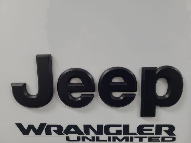 2021 – Jeep – Wrangler