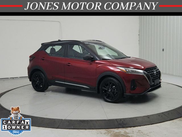 Red (Scarlet Ember Tintcoat/Super Black) 2023 Nissan Kicks SUV / Crossover Front-Wheel Drive Continuously Variable Transmission