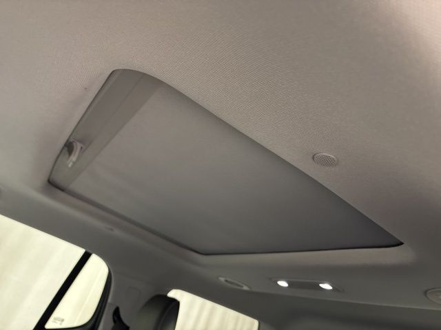 2018 GMC Acadia SLT-2 photo