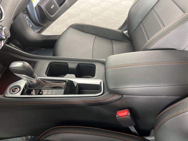 2025 Atlantic Gray Metallic/Super Black Nissan Sentra SR FWD Sedan