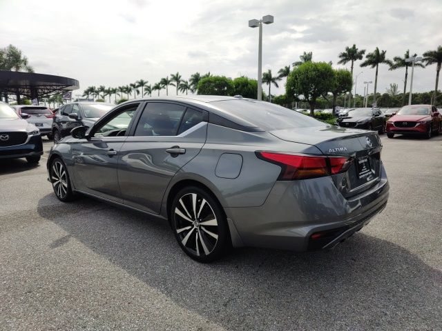 2019 Nissan Altima 2.5 SR 12