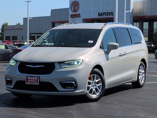 Used 2021 Chrysler Pacifica Van