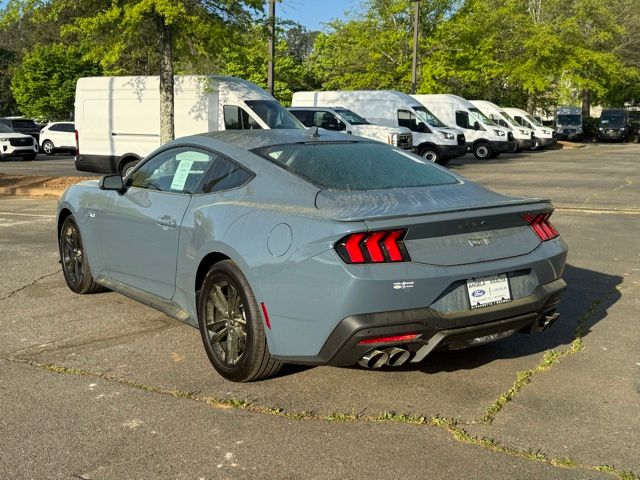 2025 Ford Mustang GT photo