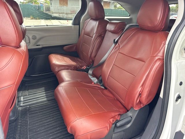 Used 2023 Toyota Sienna Van