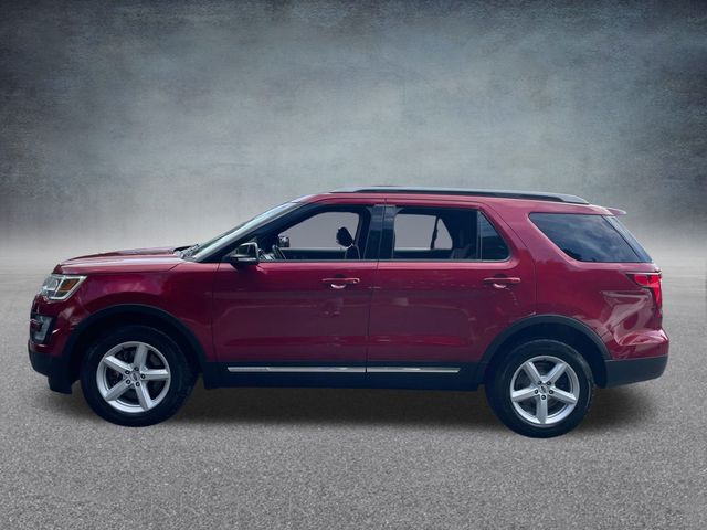 2016 Ford Explorer XLT 12