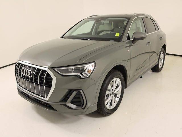 2025 Audi Q3 quattro Premium S Line 45 TFSI