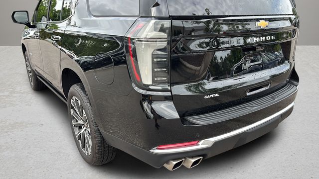 Used 2025 Black Chevrolet High Country image 38