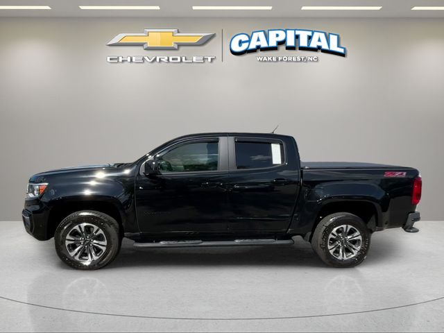 Used 2022 Black Chevrolet Z71 image 2