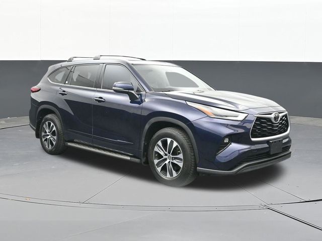 Blueprint 2021 Toyota Highlander XLE AWD SUV / Crossover All-Wheel Drive 8-Speed Automatic