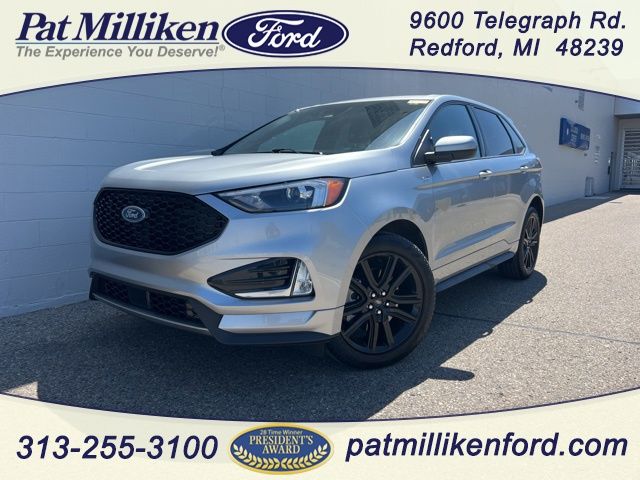 Iconic Silver Metallic 2024 Ford Edge SUV / Crossover All-Wheel Drive 8-Speed Automatic