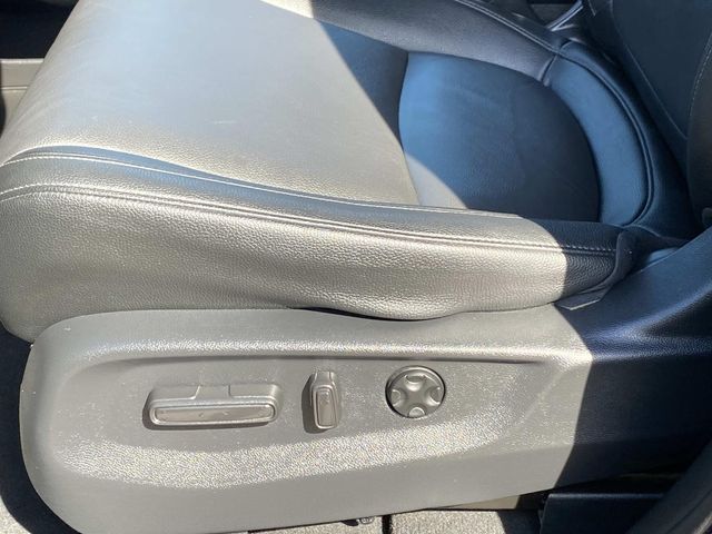 Used 2025 Honda Odyssey Van