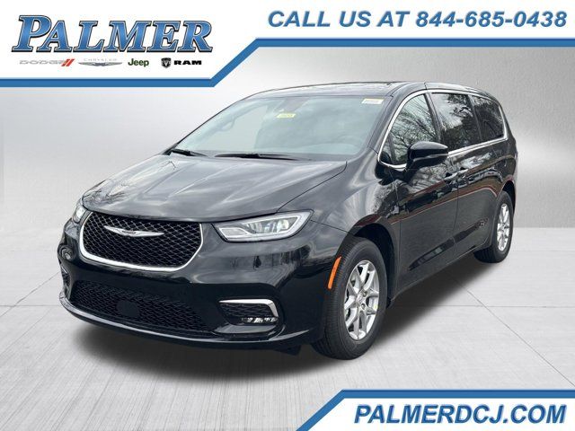 Diamond Black 2026 Chrysler Pacifica Minivan Front-Wheel Drive 9-Speed Automatic