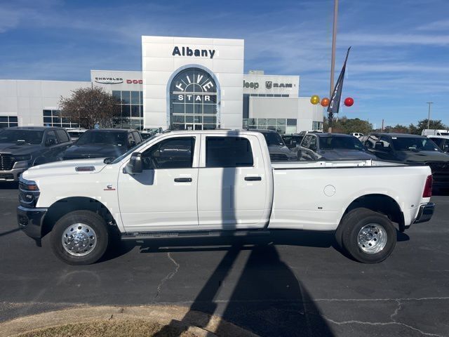 New 2026 White Ram Tradesman image 4