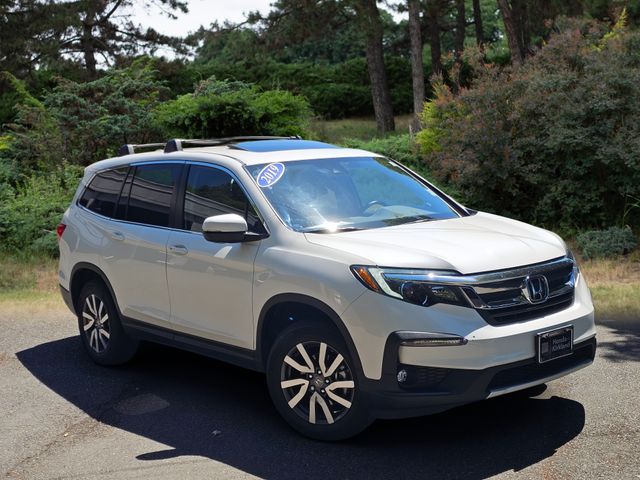White Diamond Pearl 2019 Honda Pilot SUV / Crossover All-Wheel Drive 6-Speed Automatic