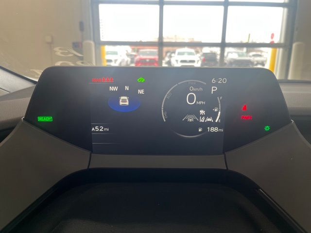2024 Toyota Prius XLE photo