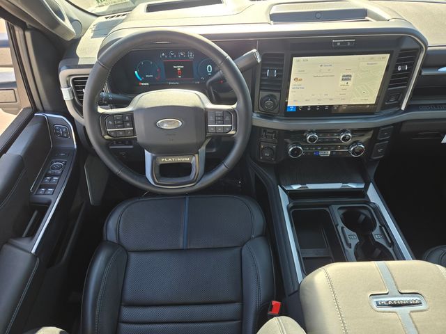 New 2025 Ford Super Duty F-250 Crew Cab 6.75' Box Platinum