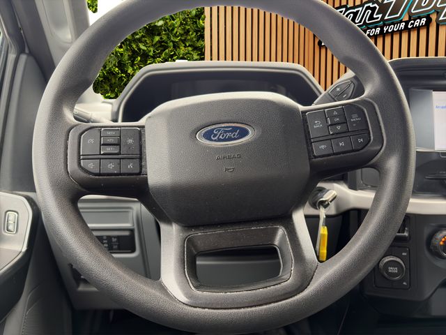 2022 FORD F-150 XL 4X4 SUPERCAB • 3.3L V6 • XL POWER EQUIPMENT GROUP CLEAN CARFAX • 1 OWNER ONLY 92K MILES • CLASS IV TRAILER HITCH • REVERSE SENSING SYSTEM • DROP-IN BEDLINER Thumbnail