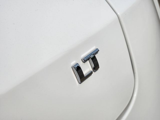 2023 Chevrolet TrailBlazer LT White at AutoSavvy Houston Southwest