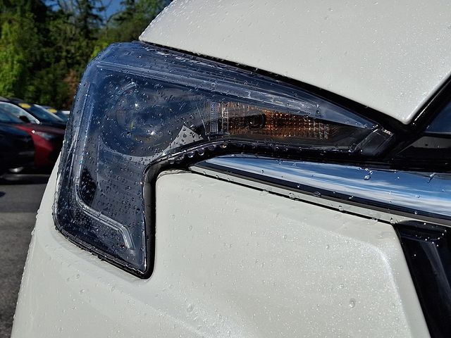 2025 Subaru Ascent Touring - 10